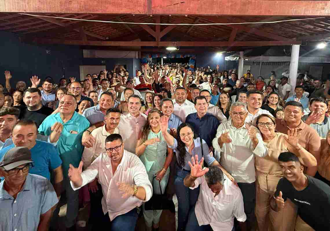 Grande encontro político em Banabuiú fortalece união de lideranças e consolida apoio a Simão Pedro e Mauro Filho